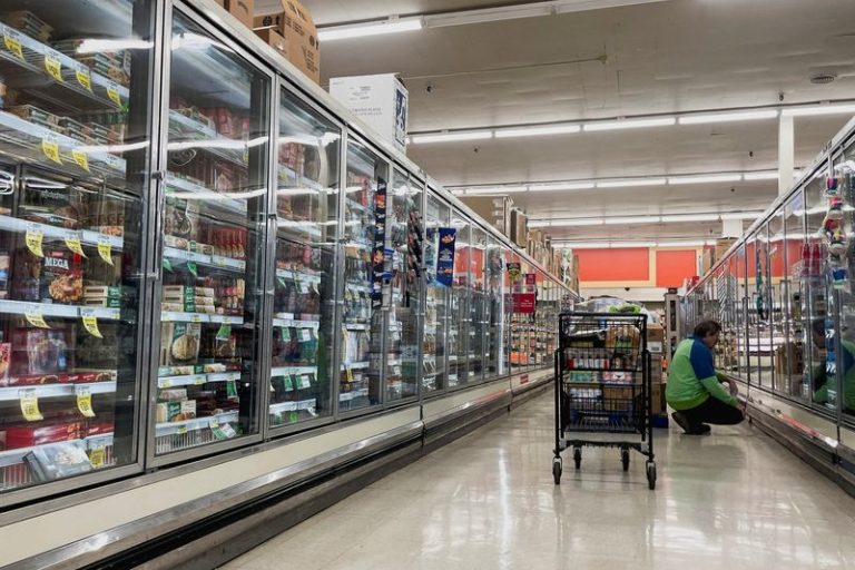 US core capital goods orders rebound as economy eyes strong end to 2024