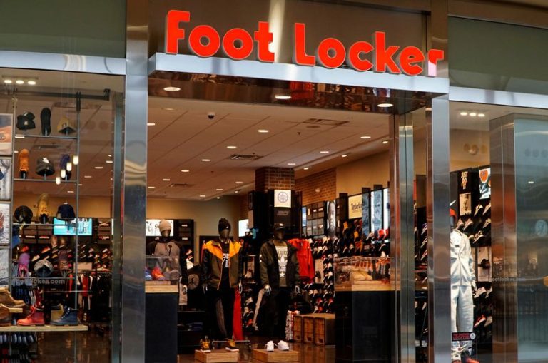 Foot Locker: Morgan Stanley cuts PT on turnaround doubts after Q3 earnings miss