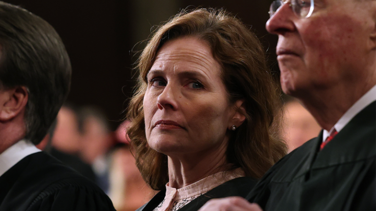 Elon Musk, conservatives drag Trump-appointed justice following Venezuelan deportations ruling